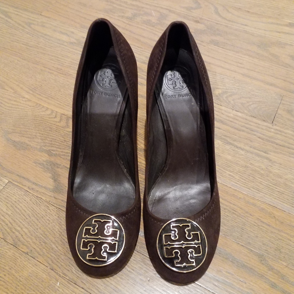 Tory Burch Brown Pumps